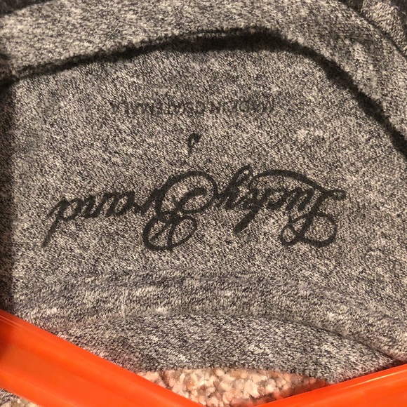 Lucky Brand tee - Picture 2 of 2